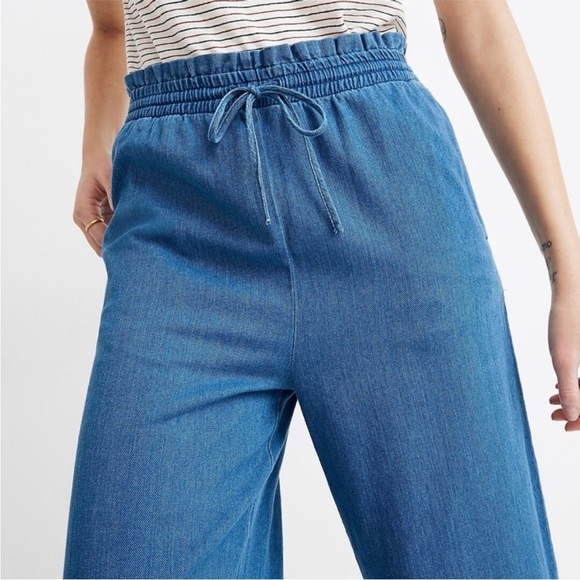 Madewell Indigo Smocked Huston Pull-On Crop Pants - Picture 4 of 9